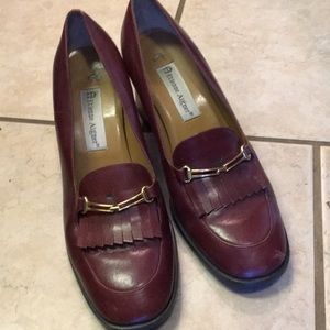 Etienne Aigner “Big Time” shoes size 9M